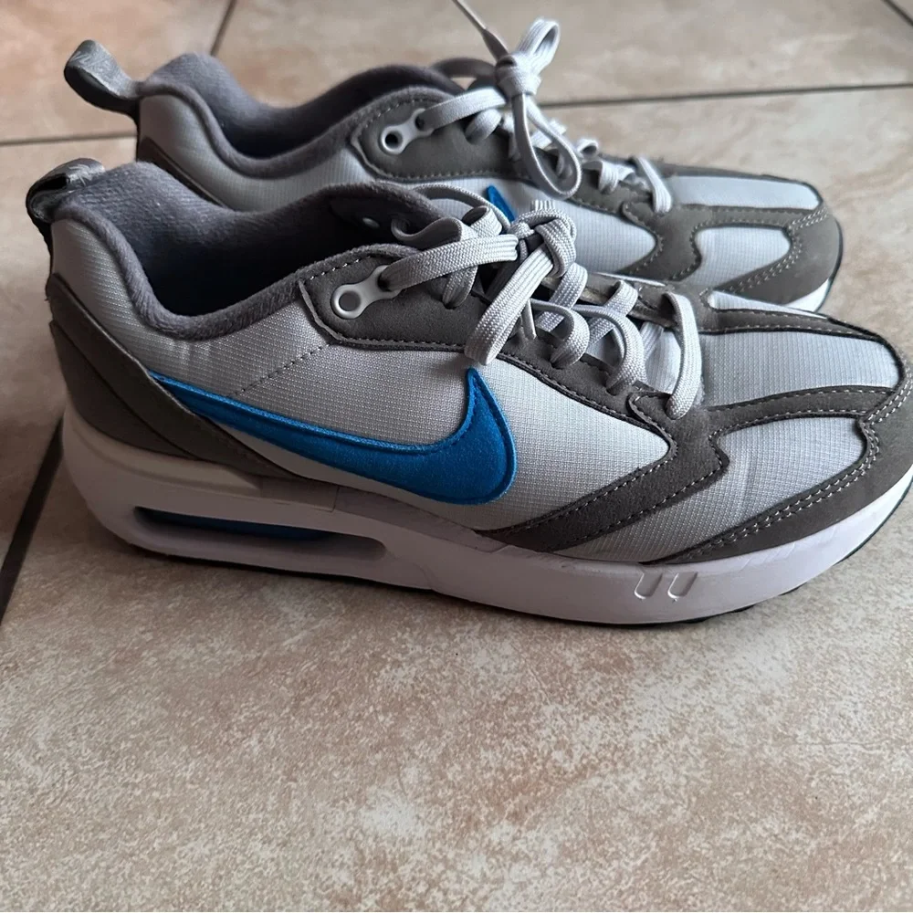 Nike Air Max Dawn Gray and Blue Sneakers youth size
